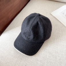 Loro Piana Caps